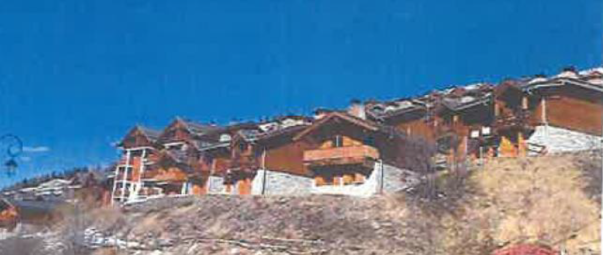 Vente UN CHALET EN DUPLEX ET UN EMPLACEMENT DE PARKING - VALMEINIER - 06/11/2020